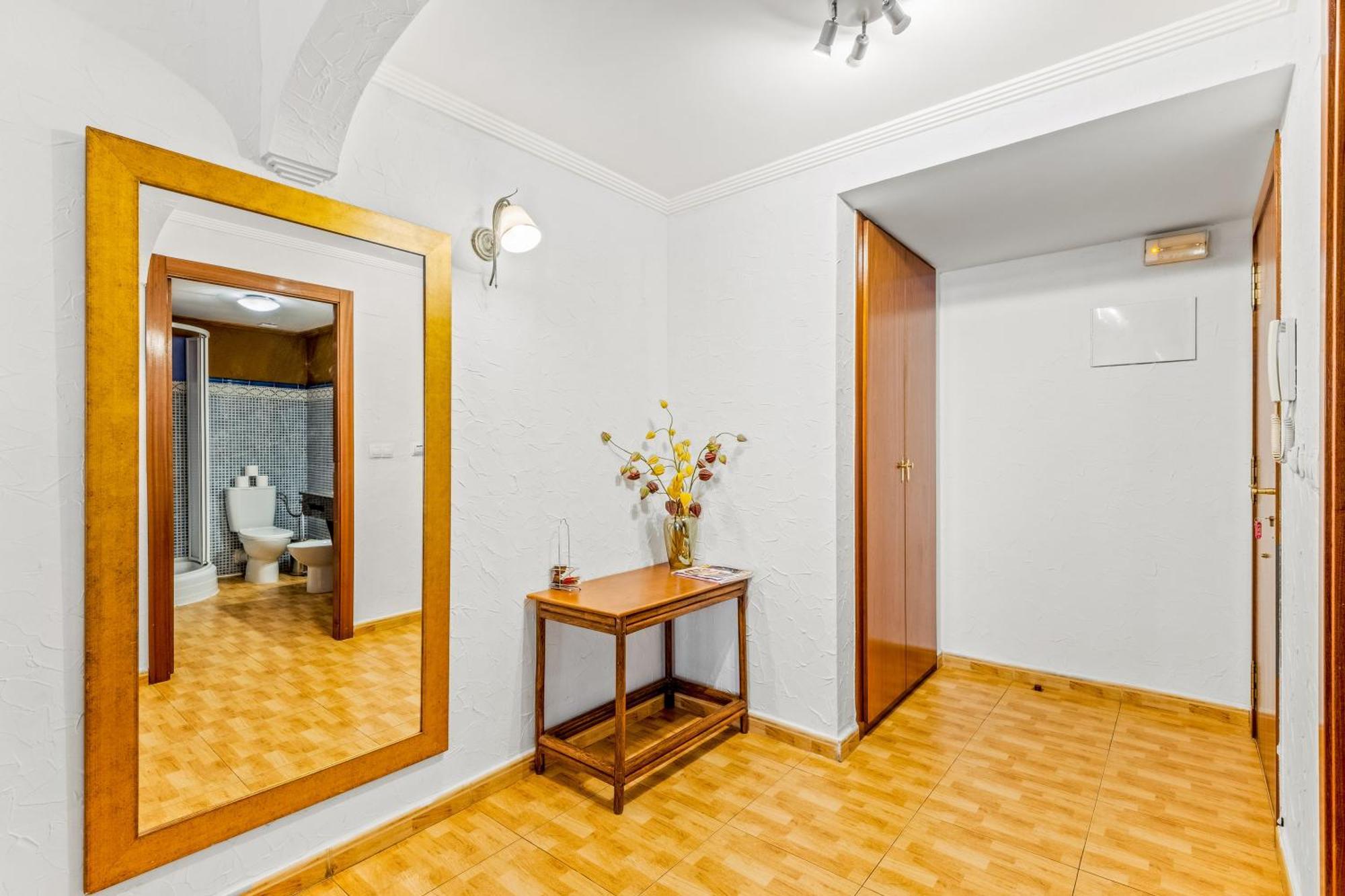 Unique Apartahotel 3-3 Торевьиа Экстерьер фото